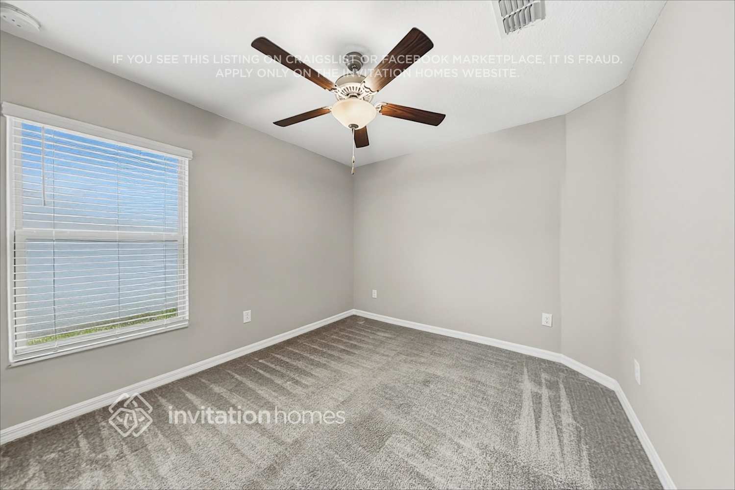 Building Photo - 1569 Blue Rose Dr