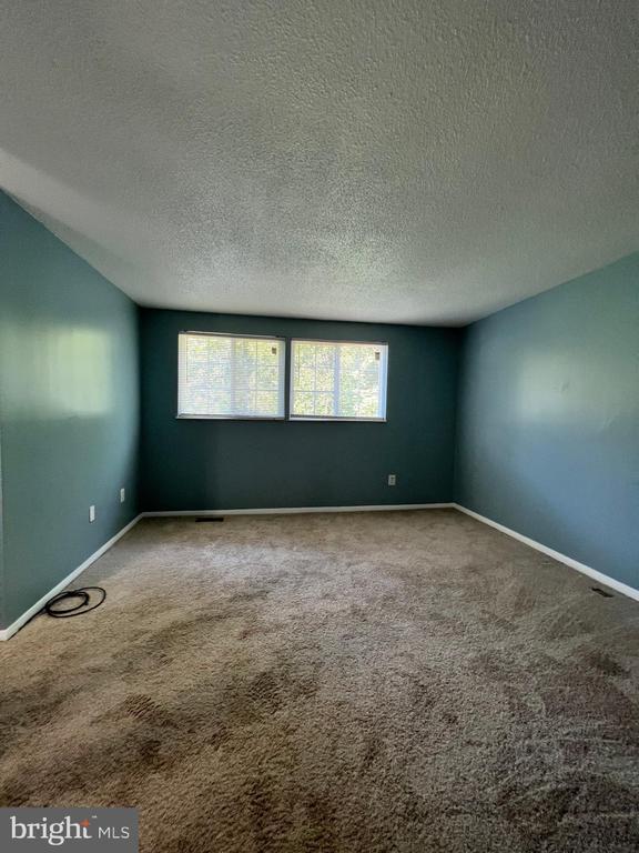 Building Photo - 8156 Dark Den Cir