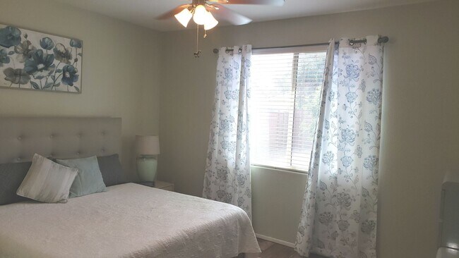 Building Photo - Fully Furnished/Unfurnished/Short Term/Long Term/ Vacation Rental Options