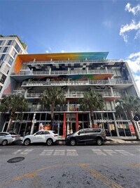 Building Photo - 250 NW 24th St