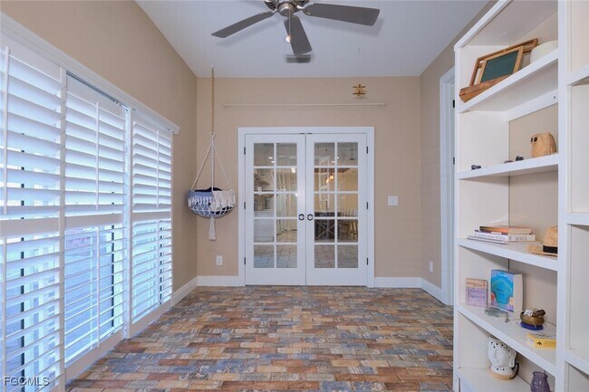 Building Photo - 109 Montrose Dr