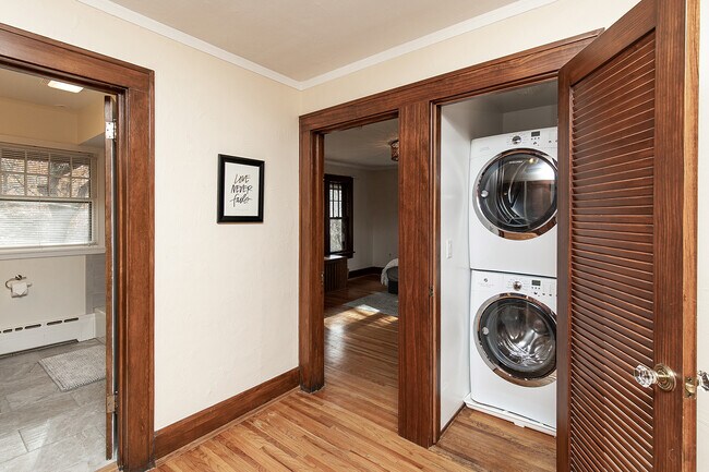 Laundry - 5505 Waterbury Rd