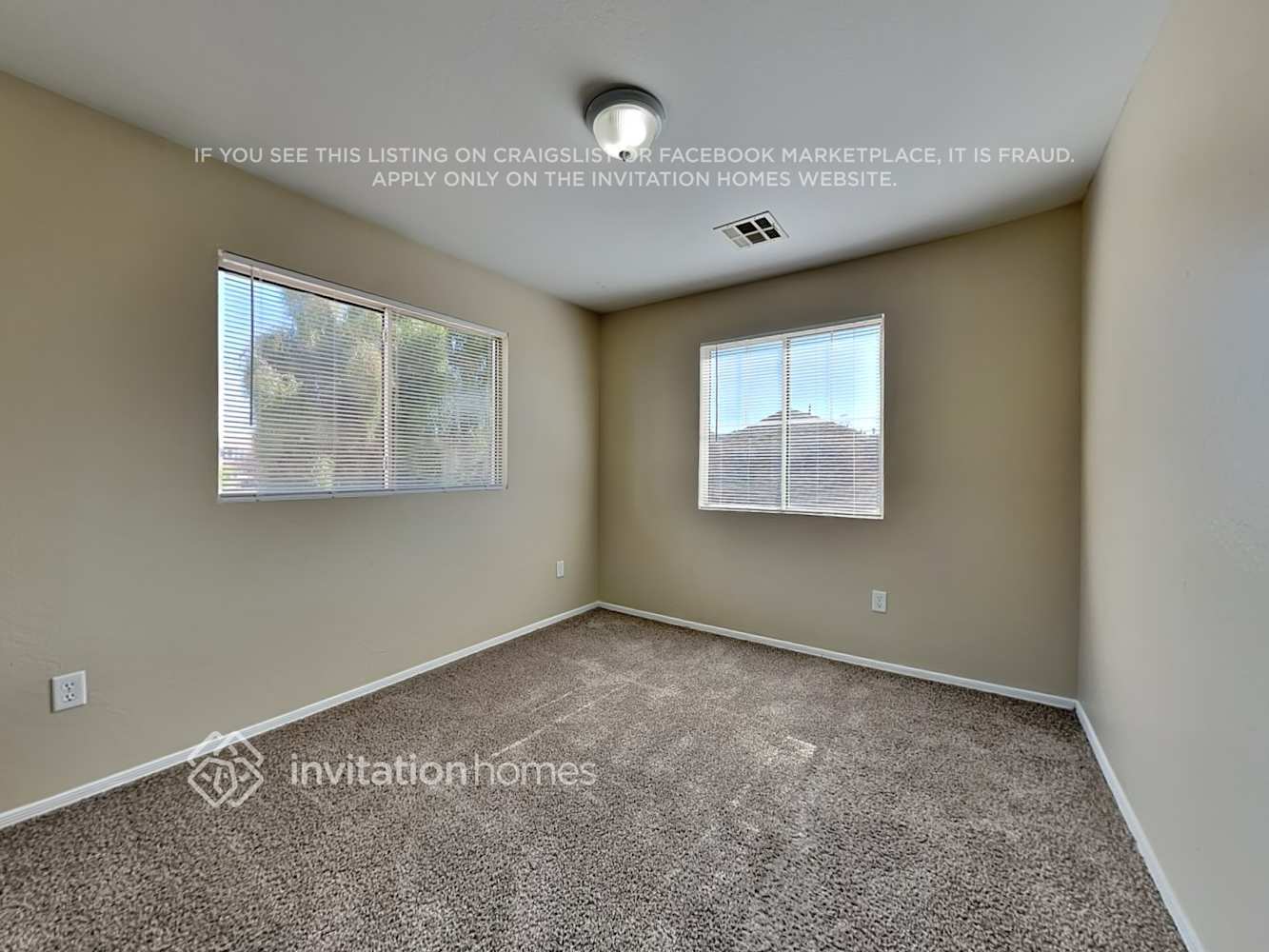 Building Photo - 3926 W Park St