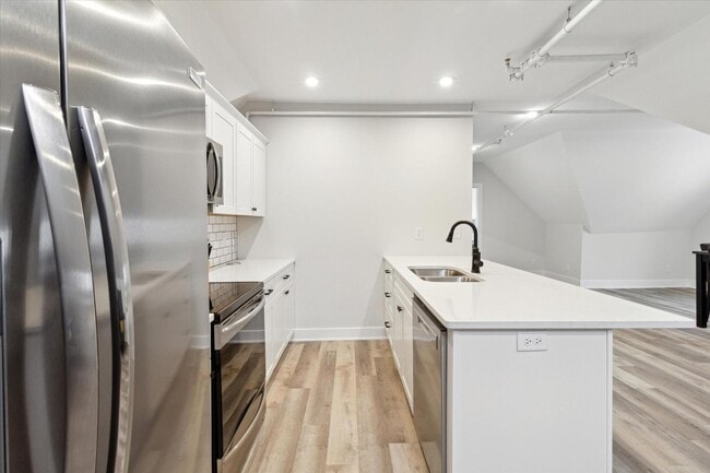 Building Photo - 1164 Terrace St