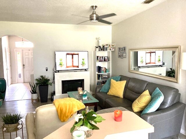 Building Photo - 3850 Virga Blvd