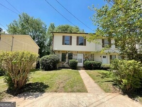 Building Photo - 4030 Laurie Jo Dr SW