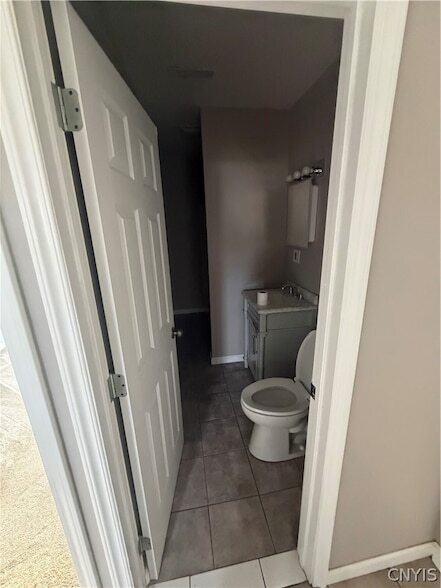 Building Photo - 214 Rowland St