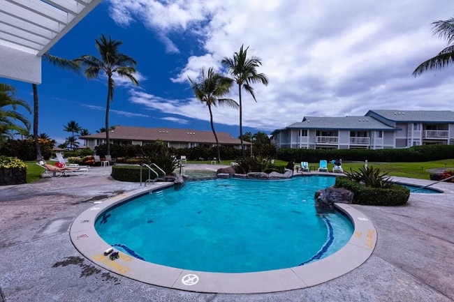 Building Photo - 73-6081-6081 Ali‘i Dr