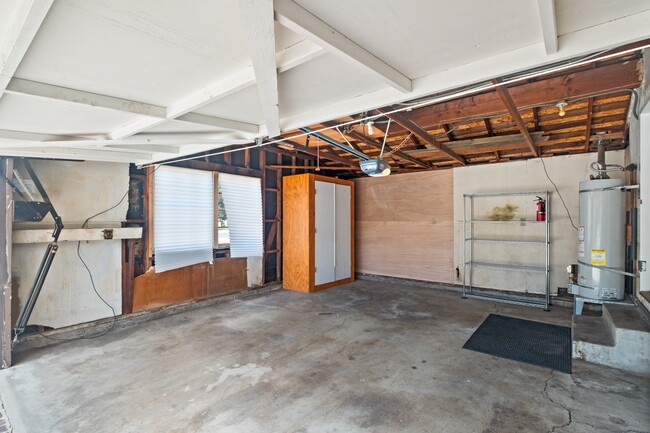 Building Photo - 3600 Coolidge Ave