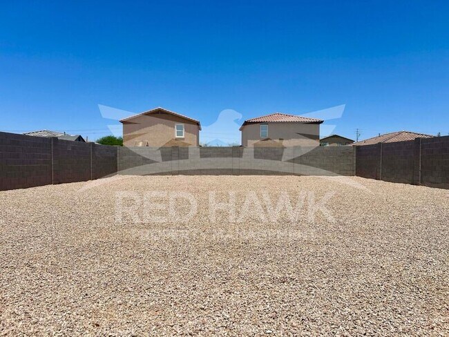 Building Photo - 1050 Kachina Dr