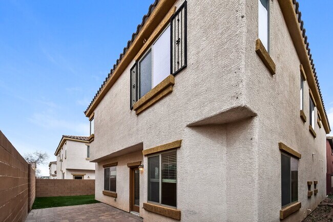 Building Photo - 613 Ryan Peak Ln