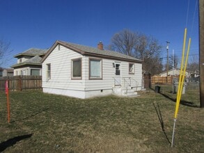 Building Photo - 911 N 3rd Ave