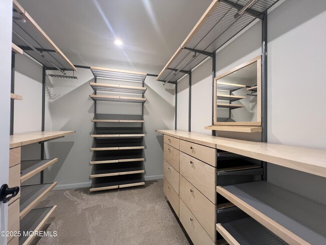 Building Photo - 1501 Arose Ln