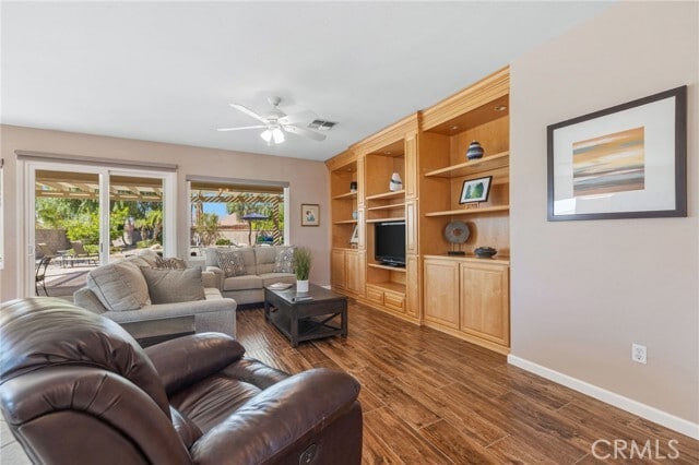 Building Photo - 39371 Blossom Cir