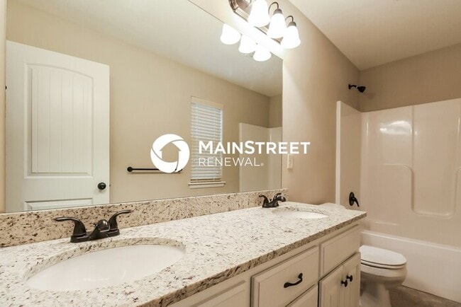 Building Photo - 4 Bedroom Pet-Friendly Home in Grain Valle...
