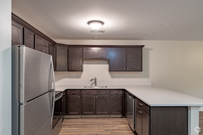 2BR, 1.5BA - 1150SF - Kitchen - Brookfield Town Homes