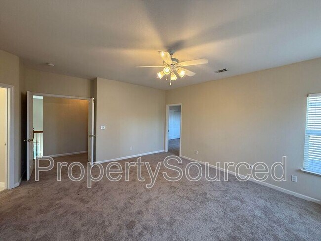 Building Photo - 2080 Picadilly Ct