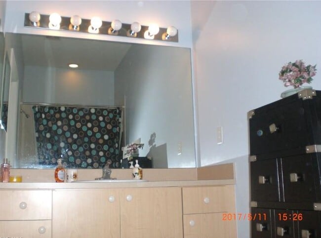 Building Photo - 15393 Bellamar Cir