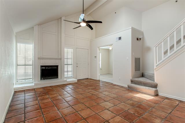 Building Photo - 1502 Villars St