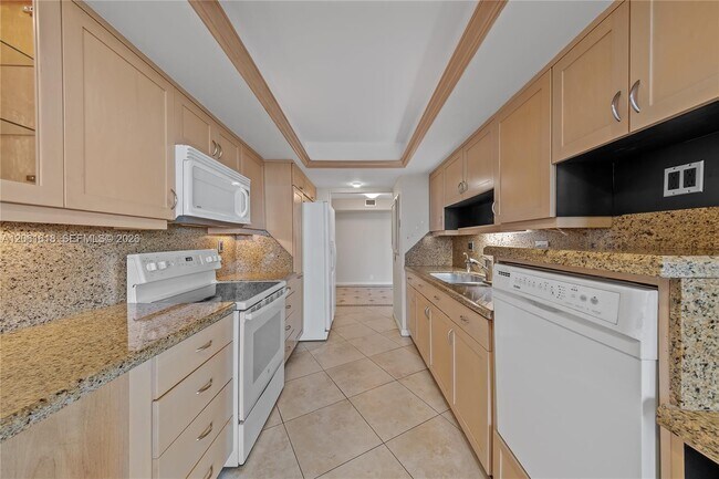 Building Photo - 4000 Towerside Terrace
