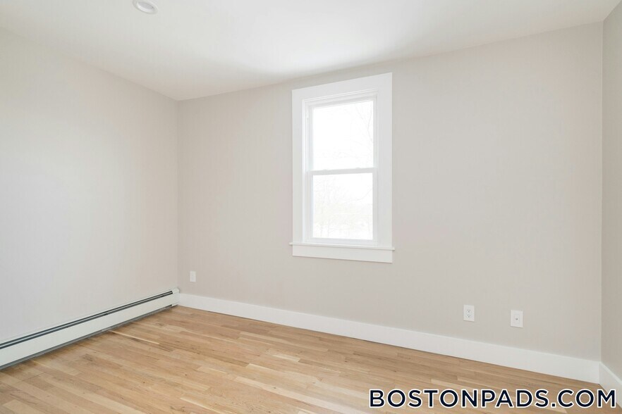 Building Photo - 35 South St