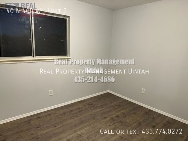 Building Photo - 40 N 400 W