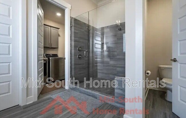 Building Photo - 12577 George Selby Dr