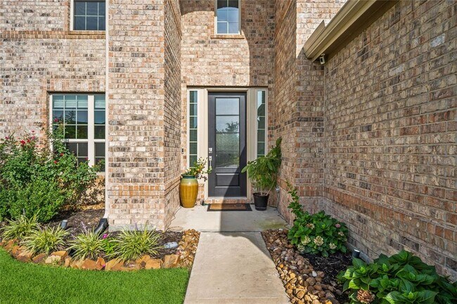 Building Photo - 9414 Camden Clf Ct