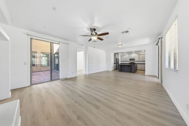 Building Photo - Luxury Golf Resort Living in Guard-Gated Tuscany – Henderson