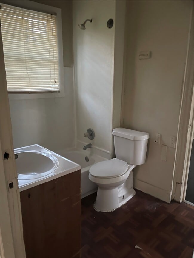 Building Photo - 3310 Campbell St