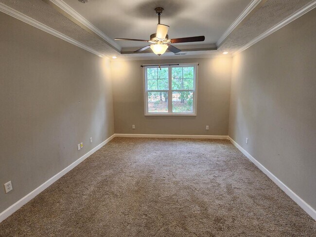 Building Photo - 111 Clearwater Harbor