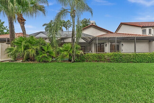 Building Photo - 22595 Esplanada Cir
