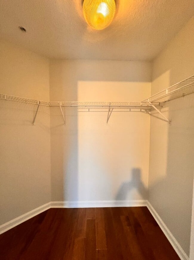 Building Photo - 3591 Kernan Blvd S