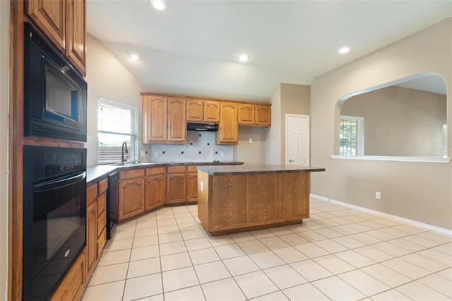 Building Photo - 5739 Derek Way