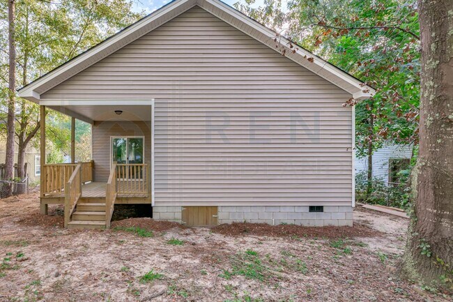 Building Photo - Newly built 3 bedroom, 2 bath Home