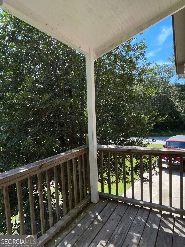 Building Photo - 5980 Sherwood Pl