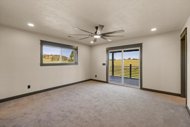 Building Photo - 2477 Coker Butte Rd