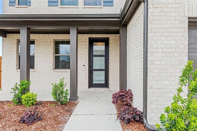 Building Photo - 1422 Greenbelt Dr