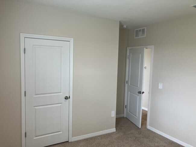 Building Photo - 17448 Harvest Moon Way