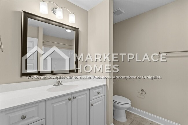 Building Photo - 2233 Perrins Ln