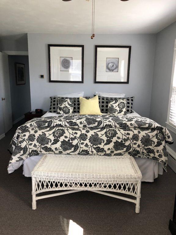 Building Photo - 18 Willow Ct