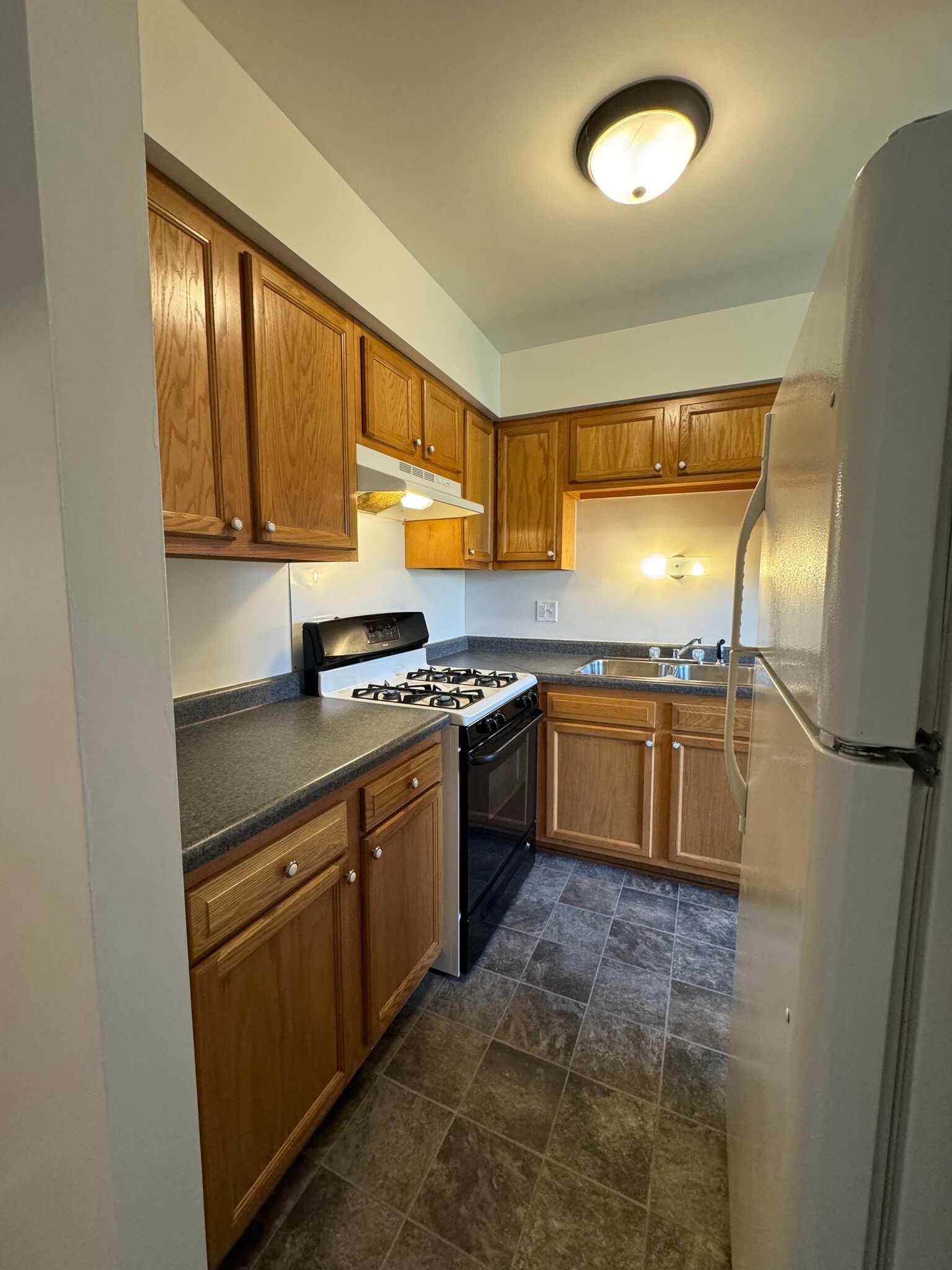 Building Photo - 8178 Ralston Ct