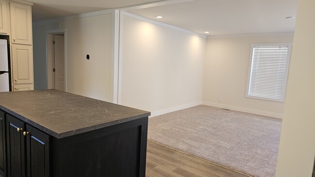 Building Photo - 3617 N Grand Ave E