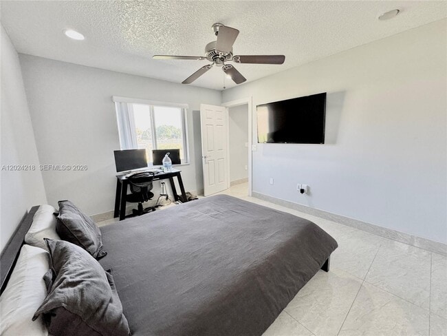 Building Photo - 10991 NW 30th Pl