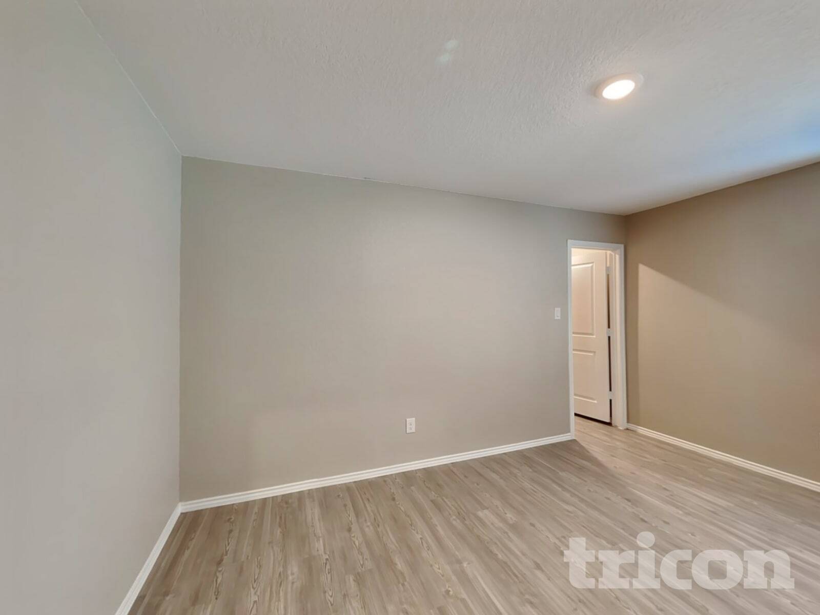 Building Photo - 10246 Devon Wheel St