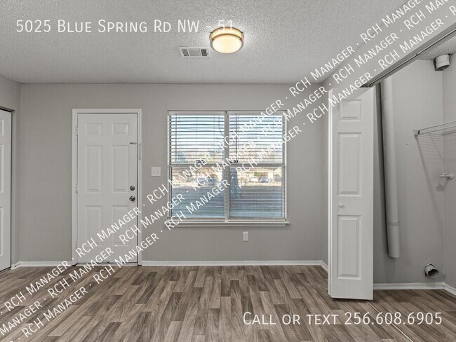 Building Photo - 5025 Blue Spring Rd NW