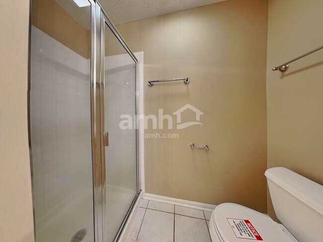 Building Photo - 6527 Sussex Dr