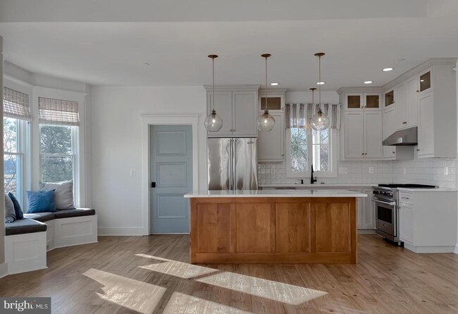 Building Photo - 45093 Smiths Nursery Rd