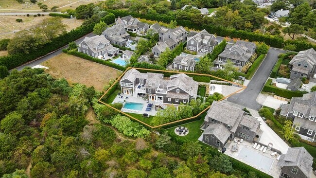 Building Photo - 3 Old Mill Ct