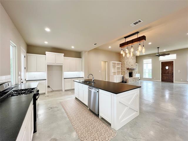 Building Photo - 1141 Veal Station Rd